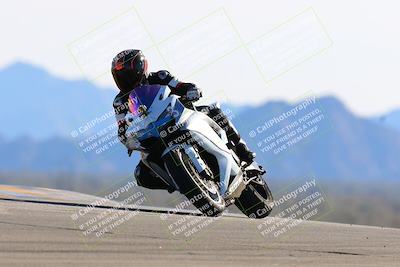 media/Jan-08-2022-SoCal Trackdays (Sat) [[1ec2777125]]/Turn 9 (125pm)/